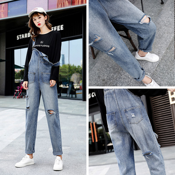 Γυναικεία τζιν ολόσωμη φόρμα με σκισμένα στοιχεία