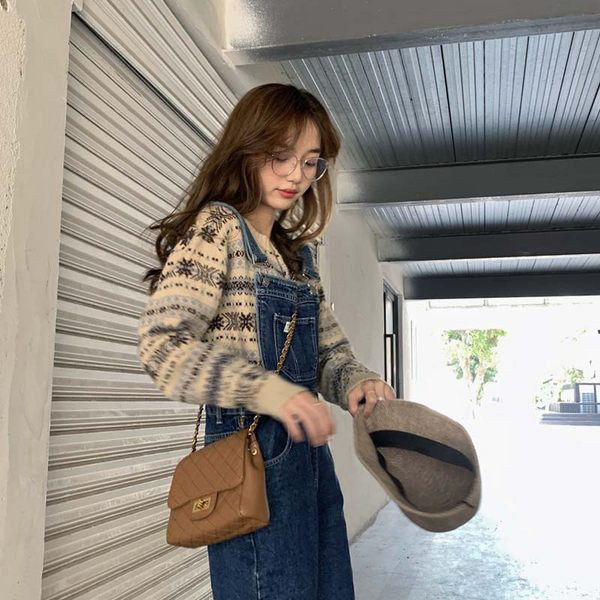 Salopeta de dama - in doua culori