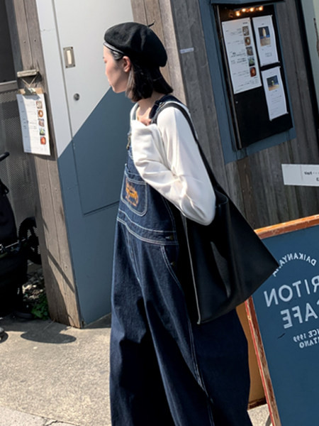 Φαρδιά γυναικεία τζιν ολόσωμη φόρμα - μπλε χρώμα