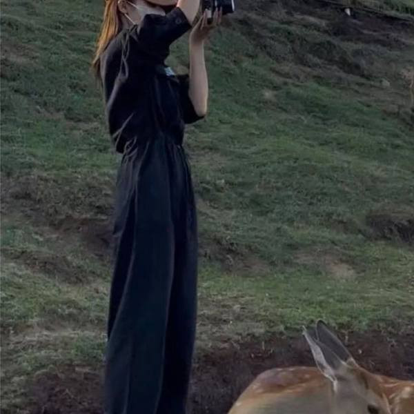 Salopetă casual de damă cu nasturi, cu logo