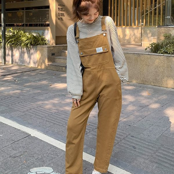 Casual γυναικεία φόρμα με τσέπες - μαύρο και καφέ χρώμα