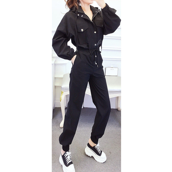 Salopeta de dama cu maneci lungi, nasturi si buzunar