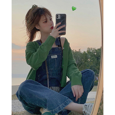 Salopeta retro dama cu picioare late