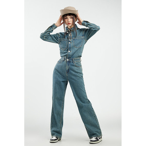 Novi model ženskog traper kombinezona s dugim rukavima i kopčanjem na gumb