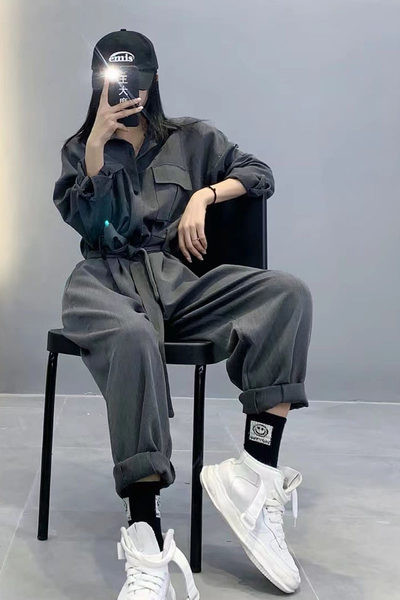 Salopetă ocazională pentru femei cu picioare largi