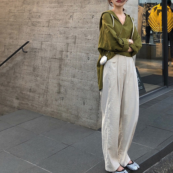 Ležerni ženski komplet bluze s kapuljačom i hlača