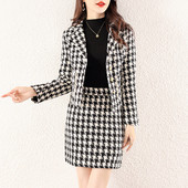 Ženski karirani komplet na kopčanje