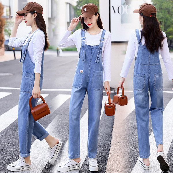 Lihtne taskuga teksakombinesoon