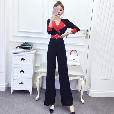 Elegantne kolme värvi nööpidega kombinesoon