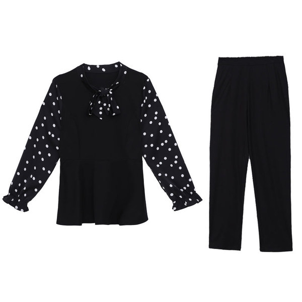 Set cămașă și pantaloni de damă la modă