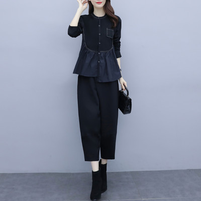 Naiste vabaaja särgi ja pükste komplekt