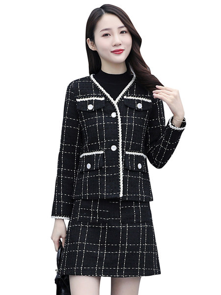 Naiste elegantne nööpide komplekt