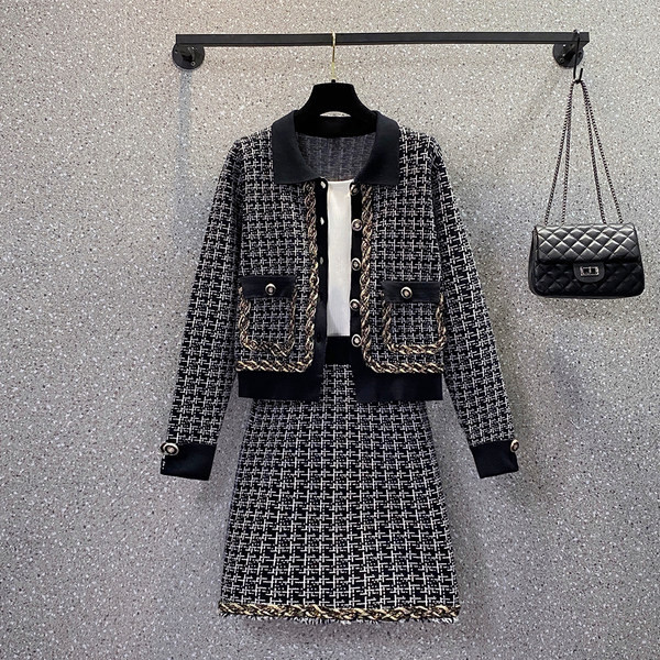 Naiste elegantne kaheosaline komplekt