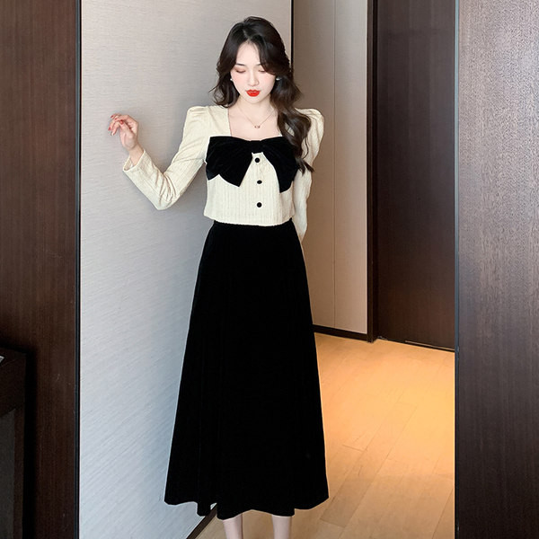 Ženski elegantni set s trakom