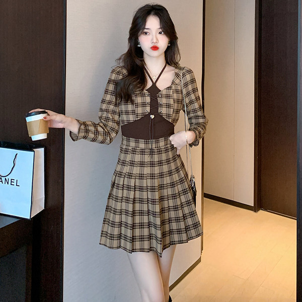 Uus mudel naiste kaheosaline komplekt