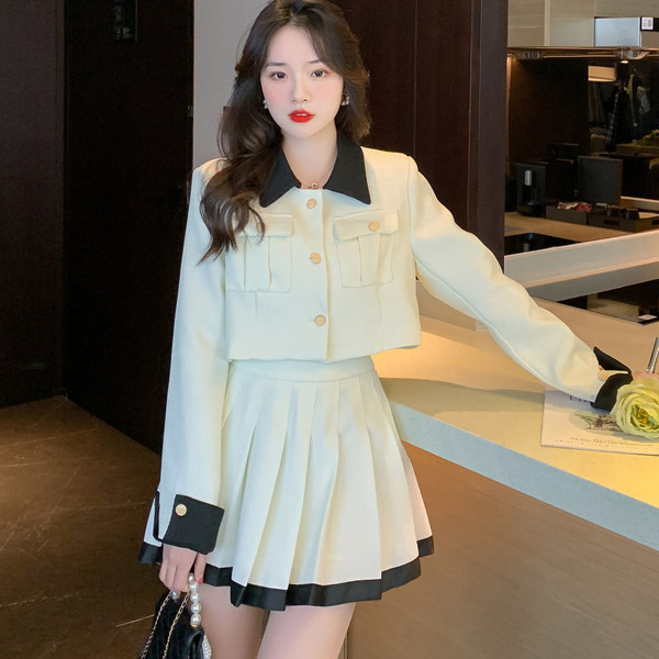 Set de dama bicolor cu nasturi