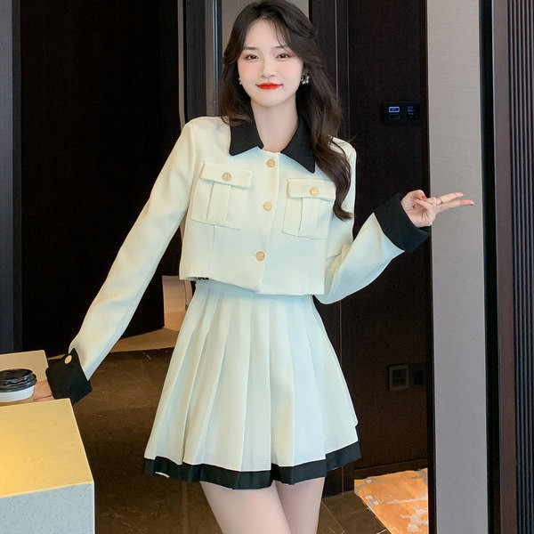 Set de dama bicolor cu nasturi