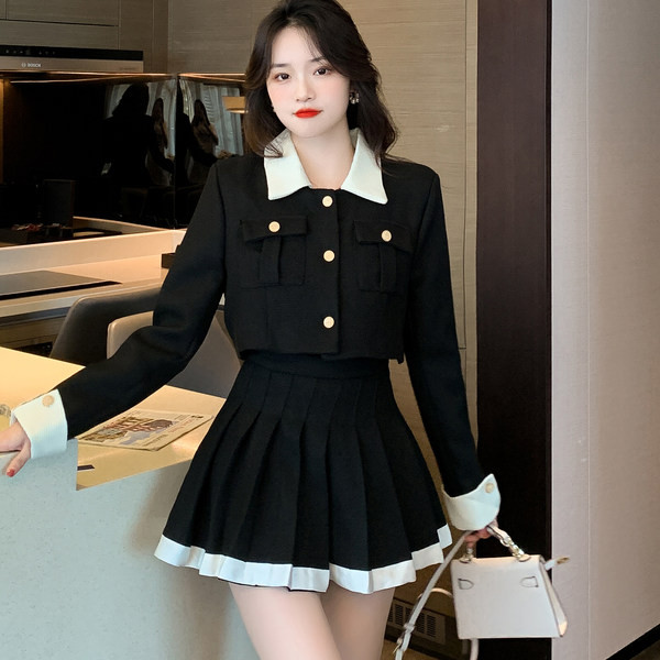 Set de dama bicolor cu nasturi