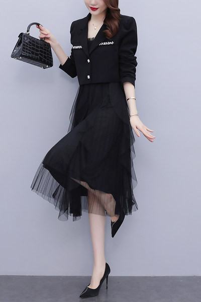 Aktualan dvodijelni komplet haljina sa sakoom