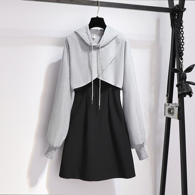 Dvodijelni ženski set haljina i štrample s kapuljačom i vezicama