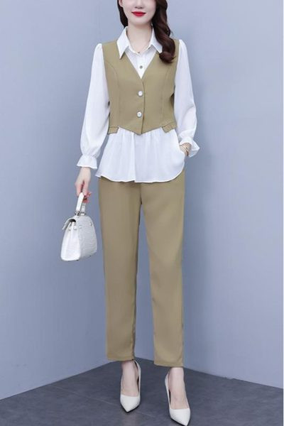 Ženski elegantni dvodijelni set s gumbima