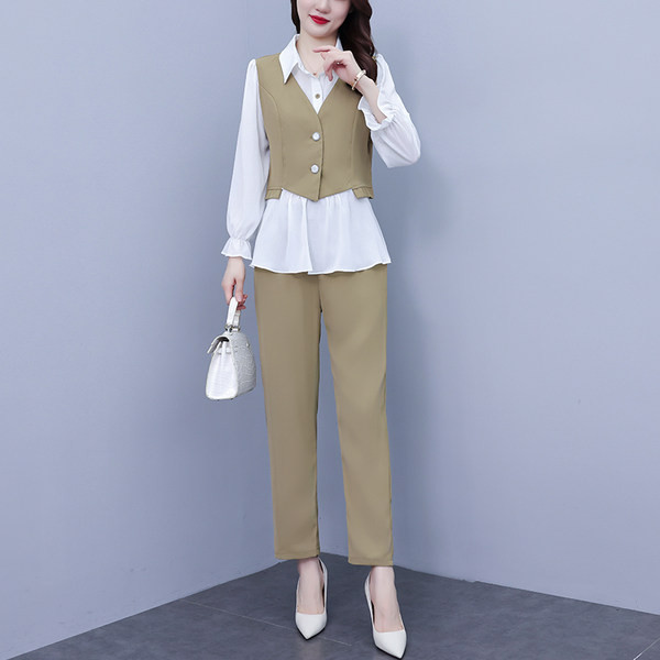 Ženski elegantni dvodijelni set s gumbima