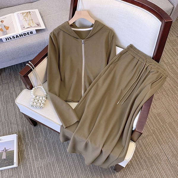 Set de damă cu glugă, cu cravate