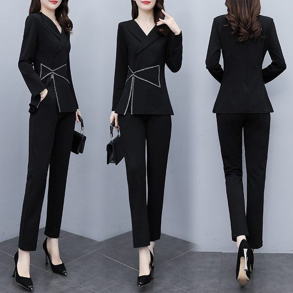 Ženski dvodijelni komplet bluza i hlače