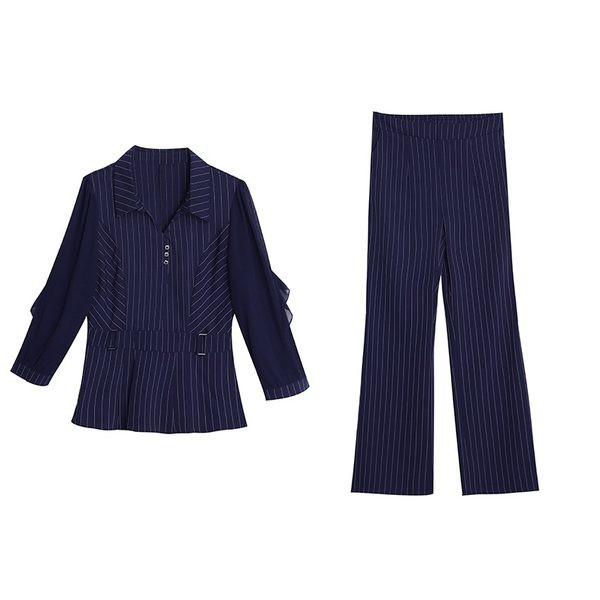 Ženski svečani komplet s klasičnim ovratnikom