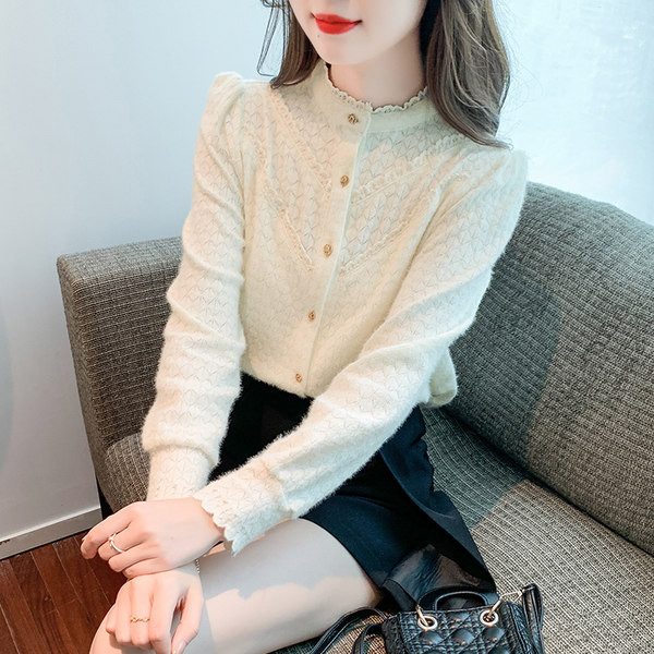 Aktualan dvodijelni komplet suknja i bluza