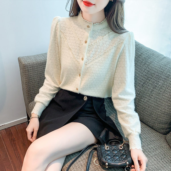 Aktualan dvodijelni komplet suknja i bluza