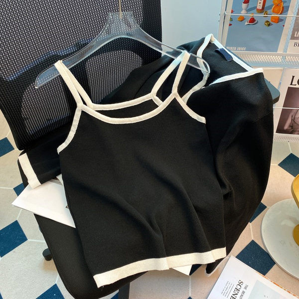 Naiste vabaaja komplekt - kaks tükki