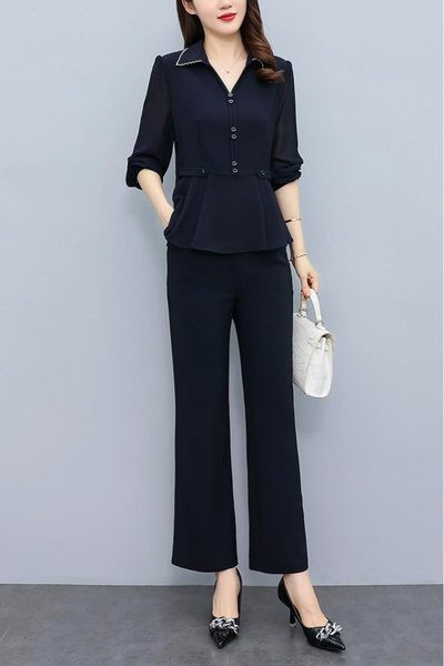 Moteriškas dviejų dalių komplektas