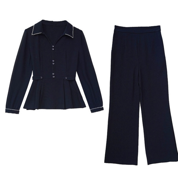 Moteriškas dviejų dalių komplektas