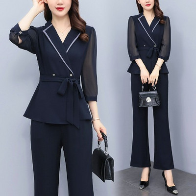 Γυναικείο σετ σε δύο μέρη