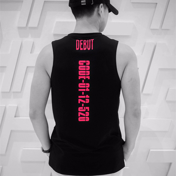 Trükiga stretš meeste topp