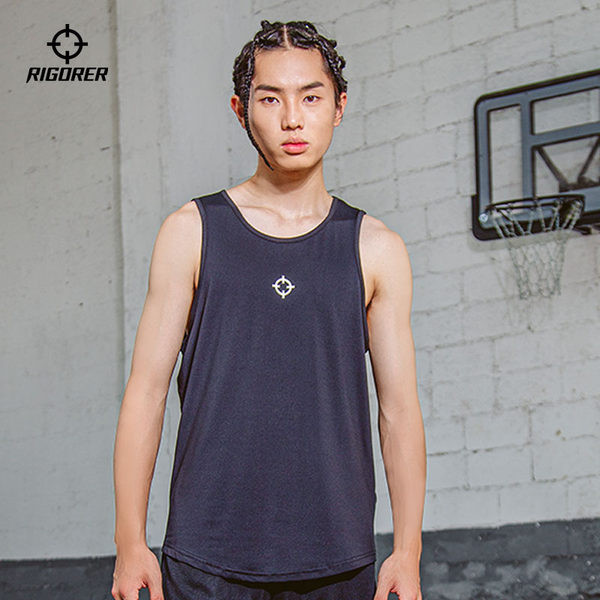 Ανδρικό αθλητικό φανελάκι με τυπωμένη επιγραφή