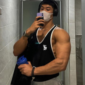 Ovaalse kaelusega puuvillane meeste sportlik topp