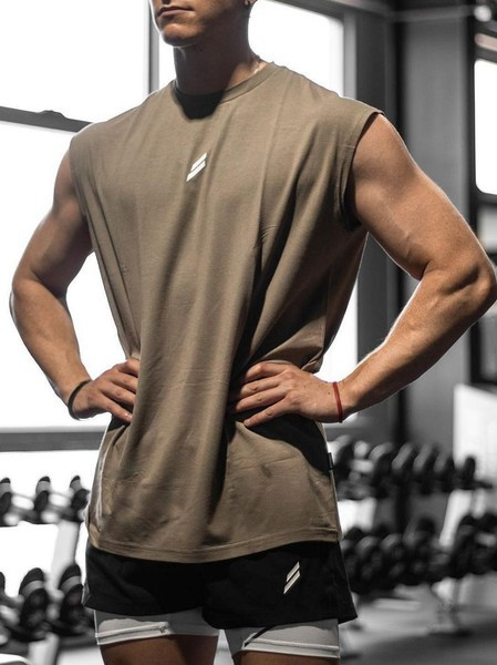 Maiou bărbătesc cu model largi potrivit pentru sport