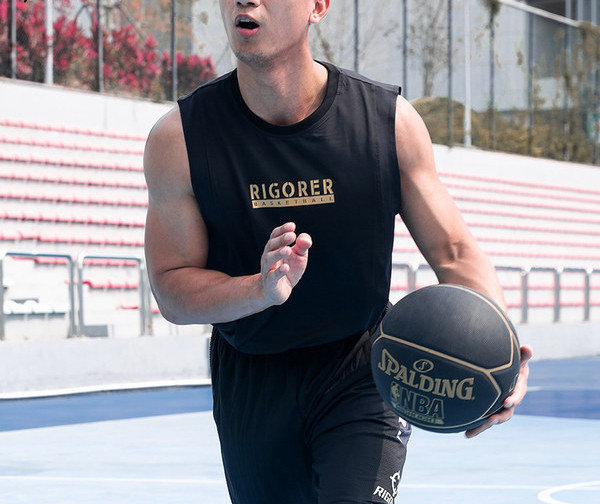 Ανδρικό casual φανελάκι - με οβάλ λαιμόκοψη