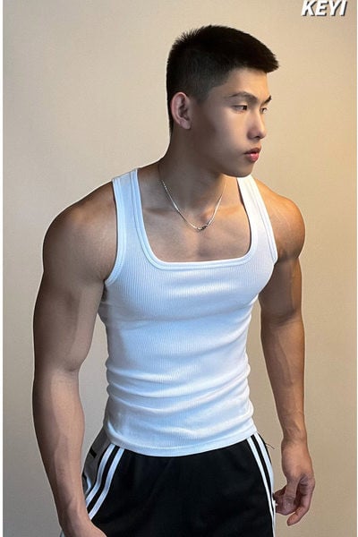 Puhas kandiline kaelus meestele