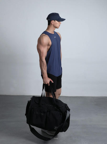 Τρέχον ανδρικό φανελάκι με οβάλ λαιμόκοψη