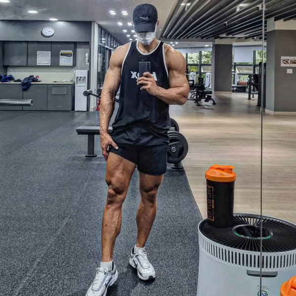 Maieu sport pentru bărbați cu decolteu rotund - mai multe culori