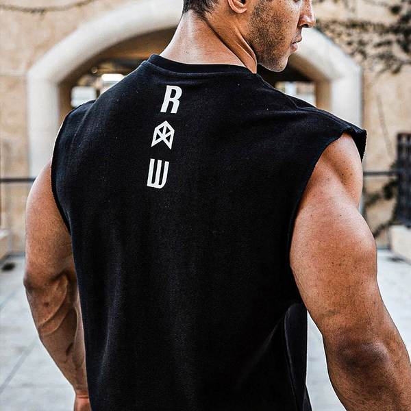 Dabartinis sportinis tankas