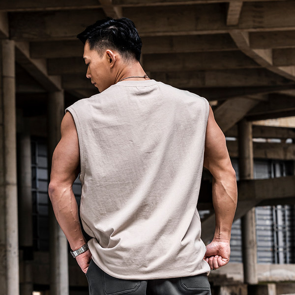 Καλοκαιρινό φαρδύ φανελάκι - καθαρό μοντέλο