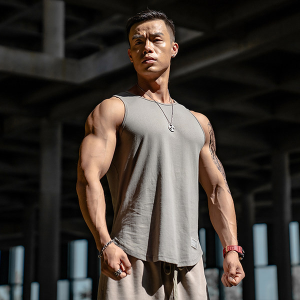 Σπορ μοντέλο ανδρικό φανελάκι