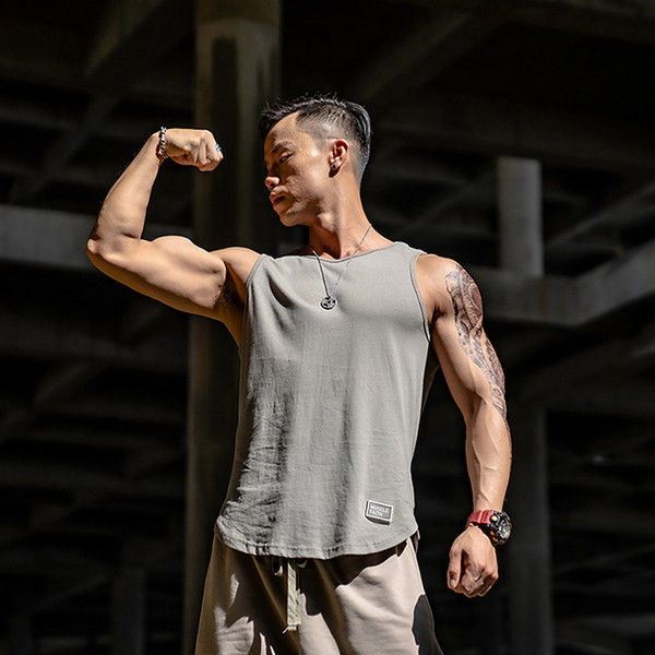 Σπορ μοντέλο ανδρικό φανελάκι