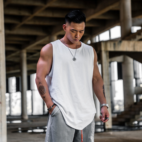 Νέο μοντέλο ανδρικό σπορ φανελάκι σε γκρι και λευκό χρώμα