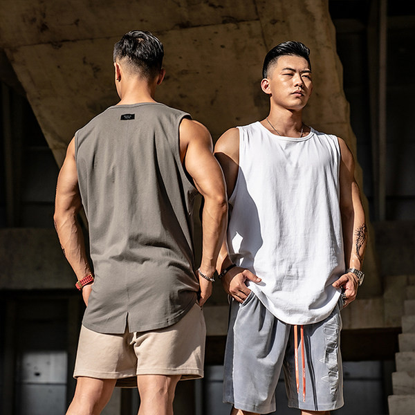 Νέο μοντέλο ανδρικό σπορ φανελάκι σε γκρι και λευκό χρώμα