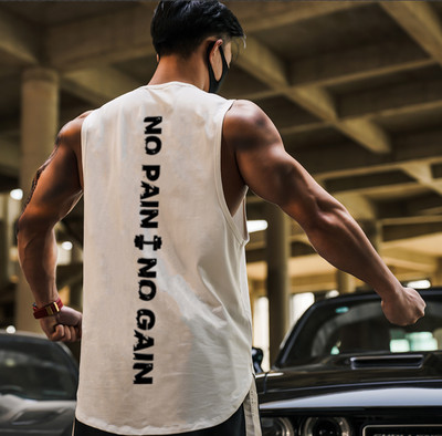 Prindiga meeste topp – sobib sportimiseks